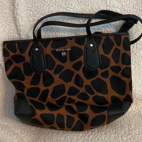 Michael Kors Giraffe Print Tote in Black and Brown - Picture 1 of 2